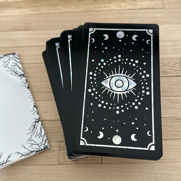 Crystal Tarot Deck by Dark Forrest - Picture 4 of 7